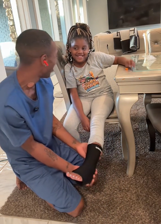 I love that it covers from the heel all the way to the ball of the foot. Many products only focus on the ankle, but this one understands that foot pain can be anywhere.