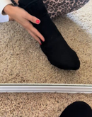 I've washed these multiple times and they've held up perfectly. The gel packs are sturdy and the seams are strong. Great quality for the price.