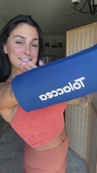 I used to use a towel to secure ice packs, which was messy and ineffective. This product is a professional and foolproof solution. Why didn't I buy this sooner?