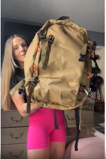 Wet/Dry Pocket is a Lifesaver!