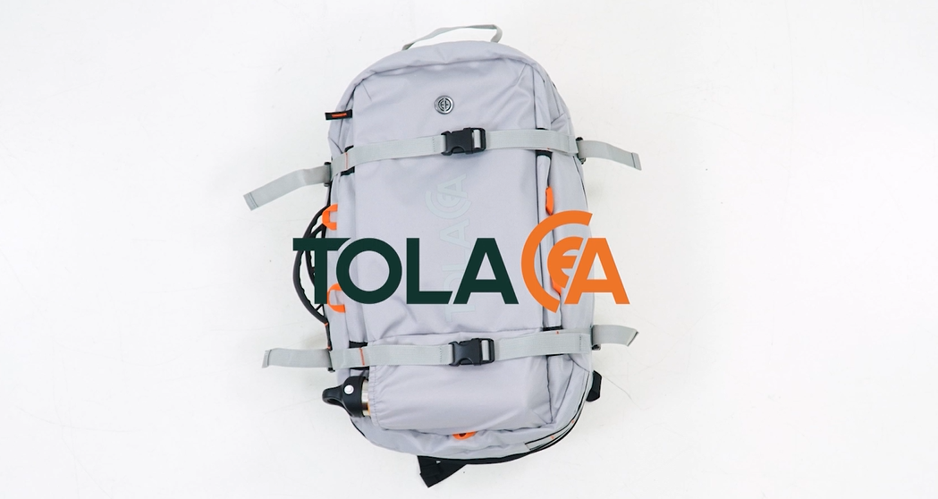 The TSA-approved laptop compartment makes airport security a breeze. Highly recommend!