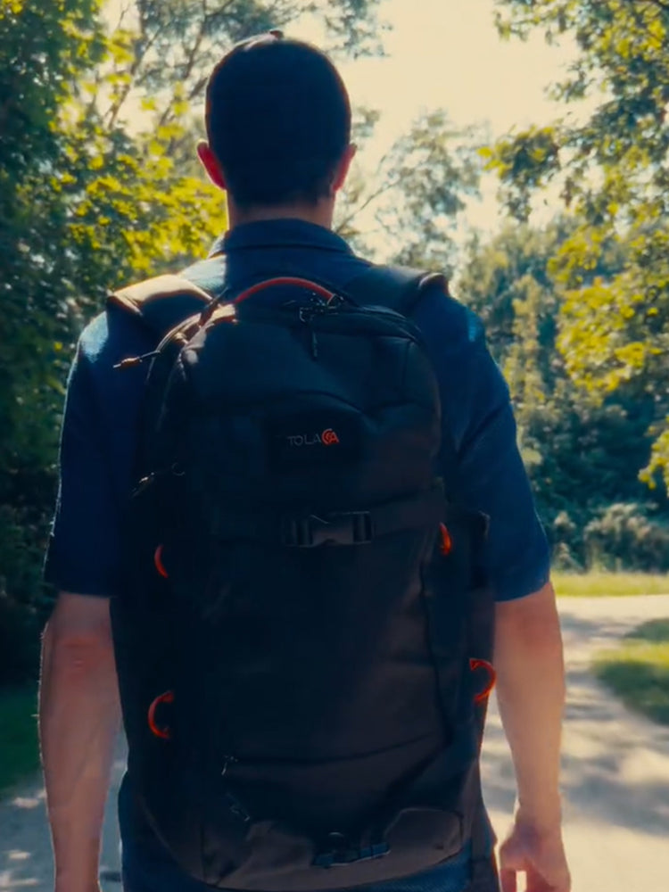 Tolaccea Mlife 06 Travel Laptop Backpack 30L