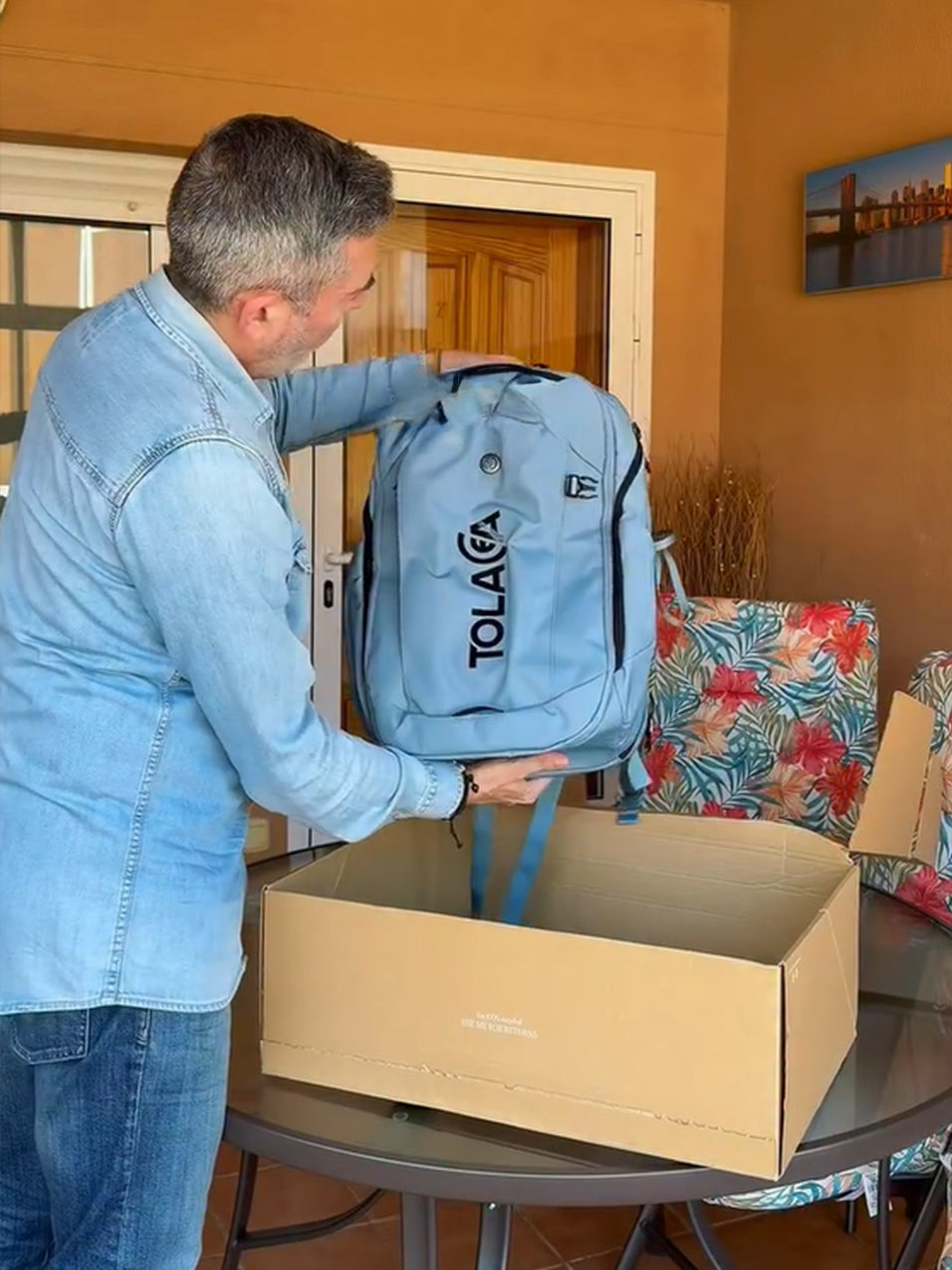 Tolaccea T10 32L Travel Laptop Backpack