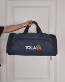 I just used this for a 5-day trip, and it was perfect. Fully expanded, it fit all my clothes, shoes, and even my laptop with ease. 