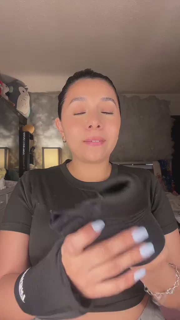 I use this after heavy lifting sessions that put stress on my wrists. The cold therapy helps with any inflammation, and I feel like it speeds up my recovery between workouts.